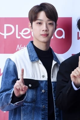 [포토] 워너원 라이관린, '조각이네 조각'