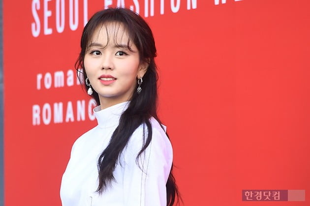 [포토] 김소현, '인형이 따로 없네~'