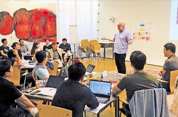 한국형 MBA와 함께… 한 단계씩 나를 성장시킨다