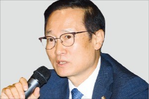 홍영표 "양대노총, 이젠 변해야…상위 10% 조합원만 보호 안돼"