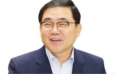 허성무 창원시장 "창원 발전 위해선 100만 인구 걸맞은 행정 권한 있어야죠"