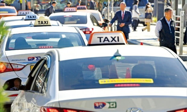 택시 18일 총파업…출근길 '비상'