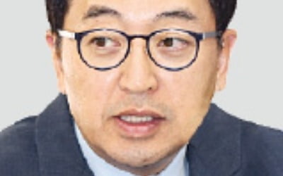 법사위 국감장서 맹활약한 검사 출신 금태섭·주광덕 의원