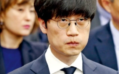 이해진 네이버 창업자 "매크로 원천봉쇄 못해…언론에 편집권 모두 맡겼다"