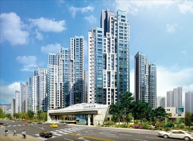 서울 서초동 서초우성1차아파트를 재건축하는 ‘래미안리더스원’ 투시도. /삼성물산 제공 