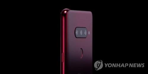 LG V40 씽큐 공개 D-1…5개 카메라로 소비자 잡을까