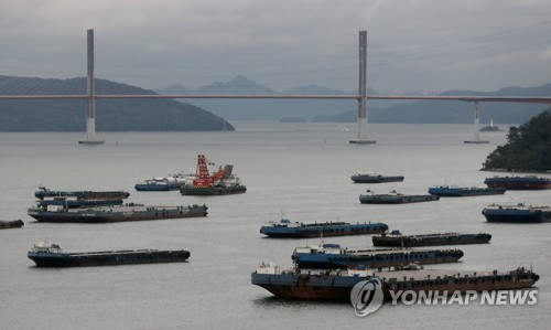 비바람 거세지는 경남·울산…태풍 상륙 오전이 고비