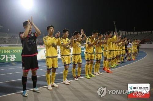 경찰청, 내년 축구·야구 선수 '모집 계획 없다' 공식화