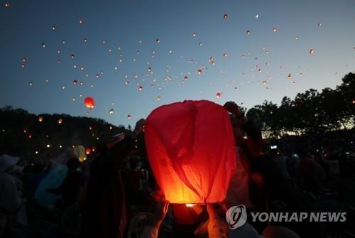 최근 5년 경기도내 풍등 화재 8건…행사장 풍등 금지