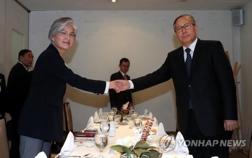 강경화 외교, 中톈진시 당서기와 회담…한반도 정세 논의