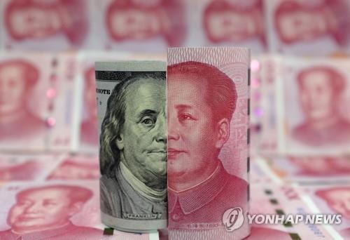 인민은행 "1달러=7위안 막아라"…홍콩서 3조원 채권 발행