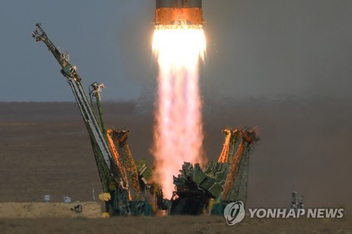 우주정거장 18년만에 '빈집' 되나…러 유인우주선 발사 잠정중단