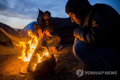 한국과 다른 독일, 3년간 난민신청자 절반 인정…'난민위기' 극복중