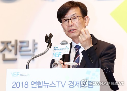 김상조 "은행법 은산분리 조항은 금과옥조 아냐" 진보진영 비판