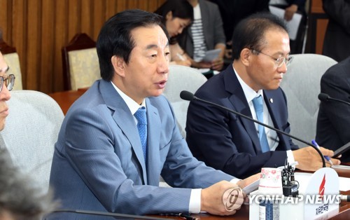 한국, 심재철 수사에 "정당한 의정활동 겁박…反헌법적 작태"