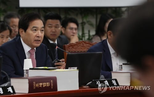 국감 개막…여야, '5·24조치 해제 검토·부동산대책' 충돌