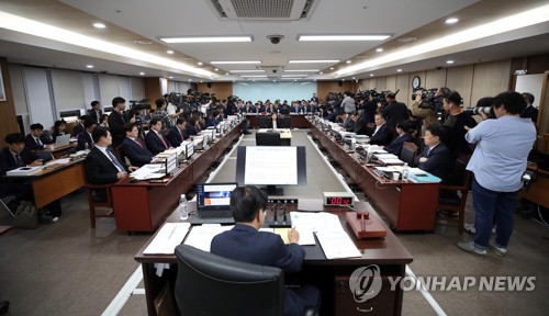 한국당 의원들, 과기정통부 국감서 '드루킹 댓글조작' 공세