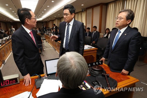 여야, '5·24조치 해제검토' 번복 논란·일자리대책 난타전