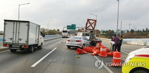 취소된 면허로 차 빌려 음주 운전 '꽝'…50대 가장 목숨 앗아가