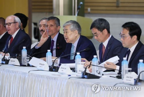 한미 재계 "한국車에 무역확장법 적용 배재해달라" 공동성명