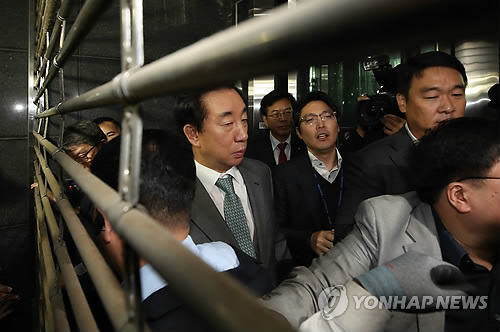 [국감현장] 한국당 김성태 시청 진입 시도에 서울시 국감 파행