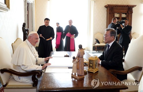 문대통령 유럽순방 종료…교황 방북 중재·대북제재 완화 공론화