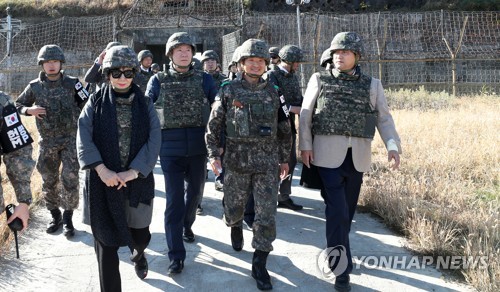 국감 반환점…검찰수사·이재명·보유세 두고 여야 격돌