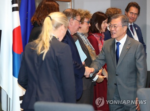 문대통령 유럽순방 종료…교황 방북 중재·대북제재 완화 공론화