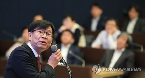 김상조 "롯데 등 대기업 개별사건 충실 조사…거래구조 선진화"