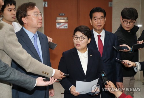 한국당 환노위원 "조명래 인사청문보고서 채택 거부…사퇴해야"