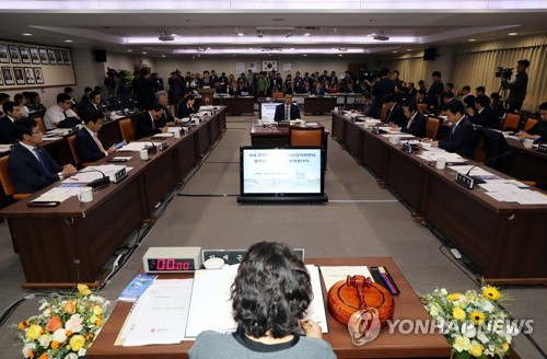 '광주형 일자리' 여야불문 관심과 지원…사업성 우려도 제기