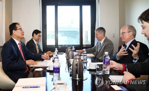 기재차관, 주한美부대사 만나 車관세 부과 면제 요청