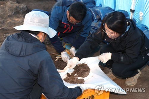 '두세 살 영유아까지…' 제주4·3 희생자 추정 유해 4구 수습