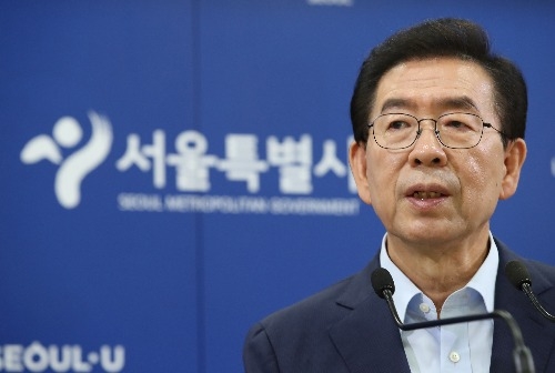 박원순 "그린벨트 안 푼다…도심 업무빌딩에 임대·분양주택 검토"