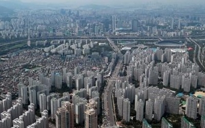 서울 아파트 전세가율 '뚝뚝'… 강남구 5년여만에 50% 붕괴