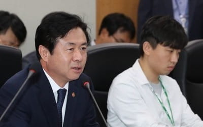 김영춘 "5·24조치 해제 검토 안 해…관계부처지만 금시초문"