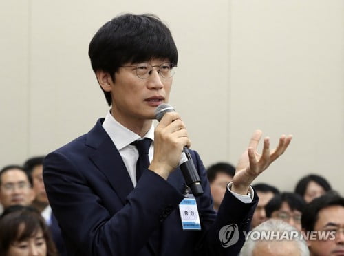 이해진 "매크로 원천봉쇄 못 해…뉴스 편집 않는 게 근본 대책"