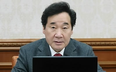 이총리 "강제징용 사법부 판단 존중…한일관계 발전희망"