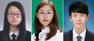 사진 왼쪽부터 김민주(21) 작가,차이현(17) 양, 김성래(28) 씨