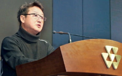 이웅열 코오롱 회장 "절대 경영 복귀 안해…아들, 능력 없으면 주식 1株도 안 물려줄 것"