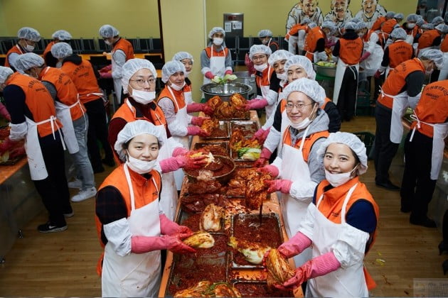 미래에셋자산운용, '사랑의 김장 나눔' 봉사활동 진행