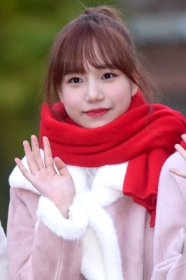 [포토] 아이즈원 조유리, '깜찍한 모습에 눈길~'