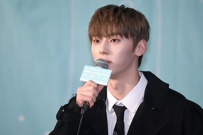 [포토] 워너원 황민현, '감탄을 부르는 잘생김'