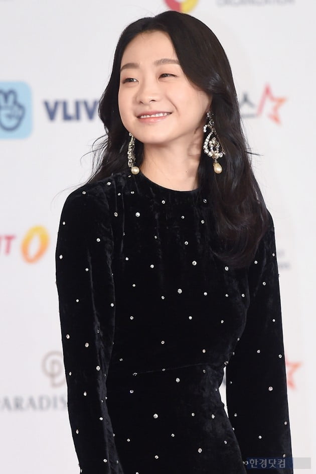 [포토] 김다미, '미소만 지어도 사랑스러워~' (2018 AAA)