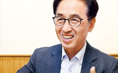  이동춘 한국성장금융 사장, 대기업 구조조정 도맡던 '저승사자'…'죽음의 계곡' 넘는 벤처 구원투수로