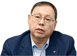 글로벌 인재 영입나선 조성진 LG전자 부회장