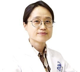 "나이들수록 끼니 거르면 인지 기능 '뚝'…고른 영양 섭취가 치매 예방·치료에 도움"