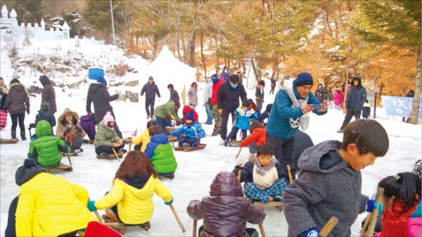  지난해 열린 거창금원산얼음축제.  /경상남도 제공 