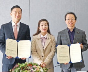 성익환 보로노이 최고운영이사(왼쪽부터)와 허향숙 한국뇌연구원 뇌질환연구팀장, 최영식 한국뇌연구원 뇌질환연구부장.  /한국뇌연구원 제공 