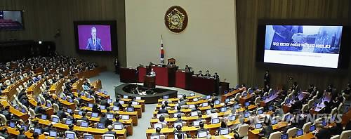 '포용국가론 종합판' 시정연설…키워드는 경제·평화·정의